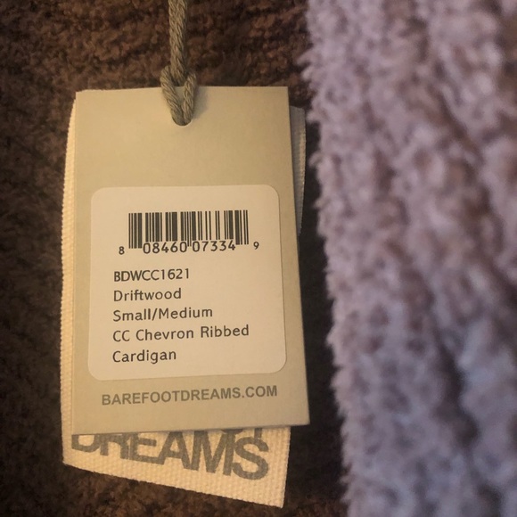 Barefoot dreams chevron ribbed cardigan - Picture 4 of 4